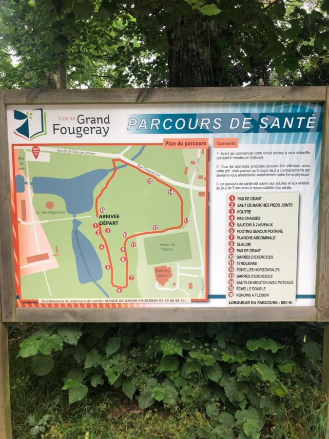 דירות Grand-Fougeray L'Etape De La Tour מראה חיצוני תמונה